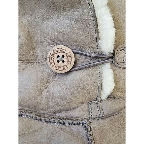 UGG Australia Brown Leather Boots Size 6 Shearling Lining EU 36 Comfort Cushion - Picture 9 of 9